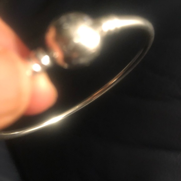 Pandora bangle small never worn - Picture 3 of 4